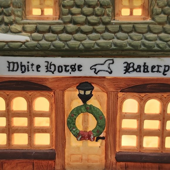 Vintage Rare 80s Department 56 White Horse Bakery Porcelain Lighted Building - Picture 2 of 10